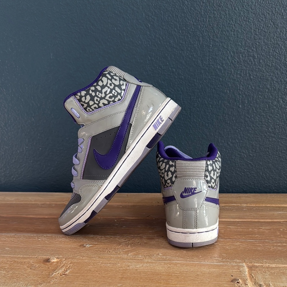 Nike Women's Gray and Purple High-Top Sneakers